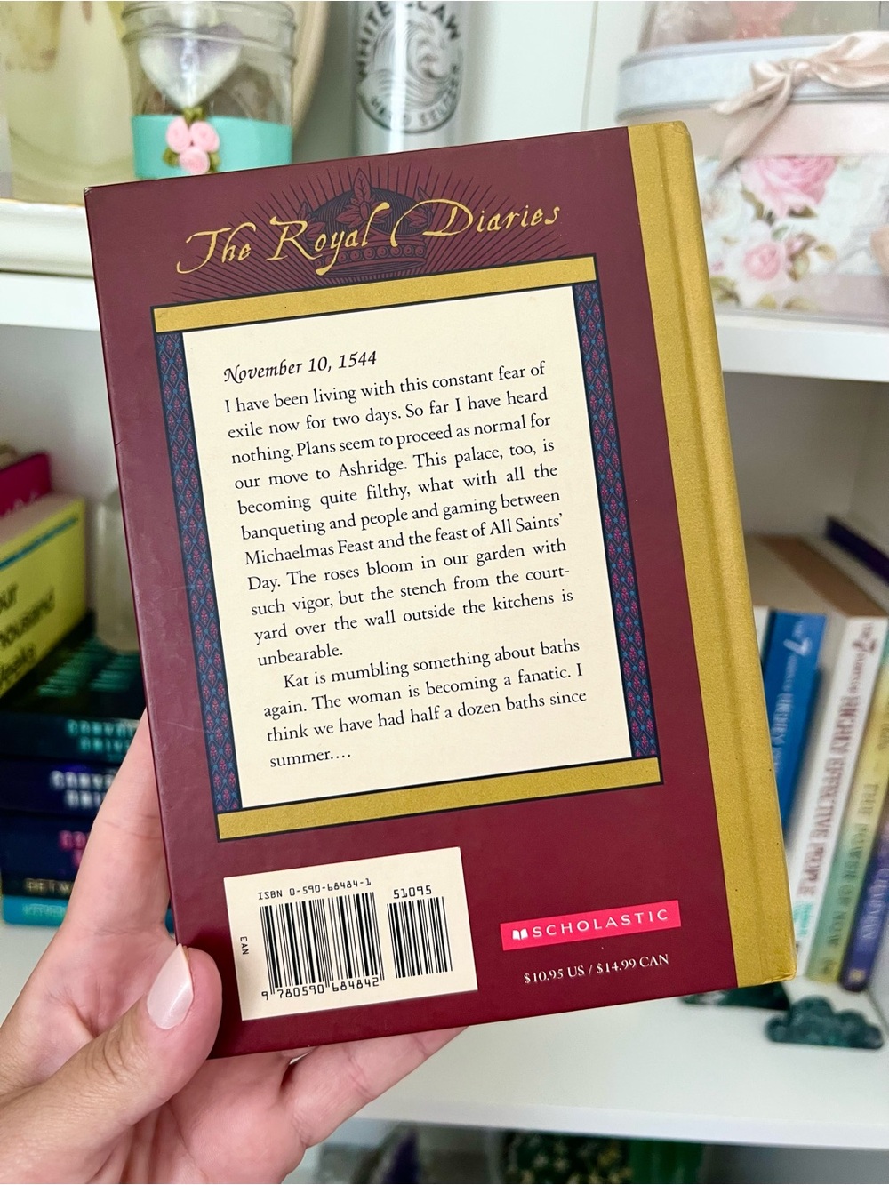 The Royal Diaries Elizabeth I Red Rose House of Tudor Kathryn Lasky Hardcover - Picture 2 of 12